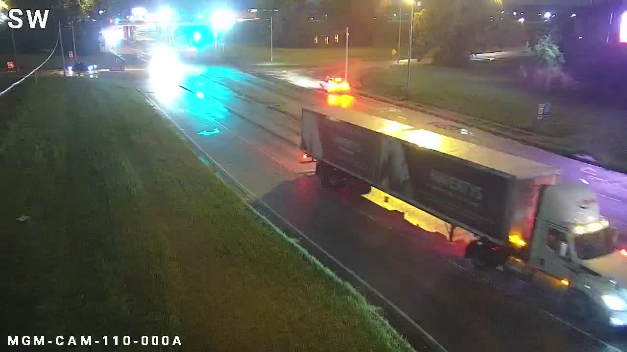 AL 110 North @ Atlanta Hwy