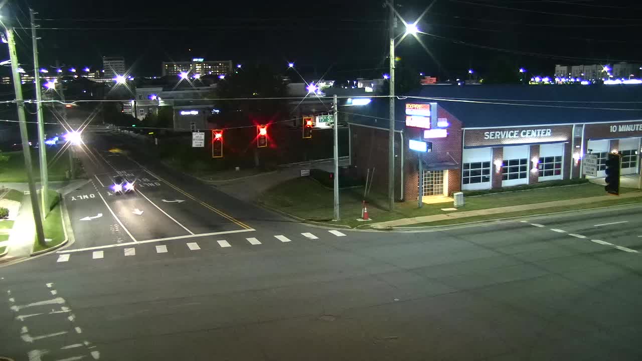AL 215/15th St South @ Dr Edward Hillard Dr